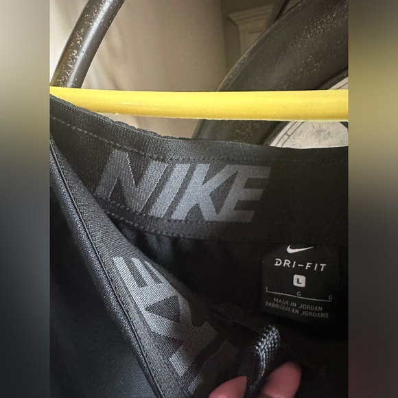 Boys Nike Pants - Picture 5 of 9